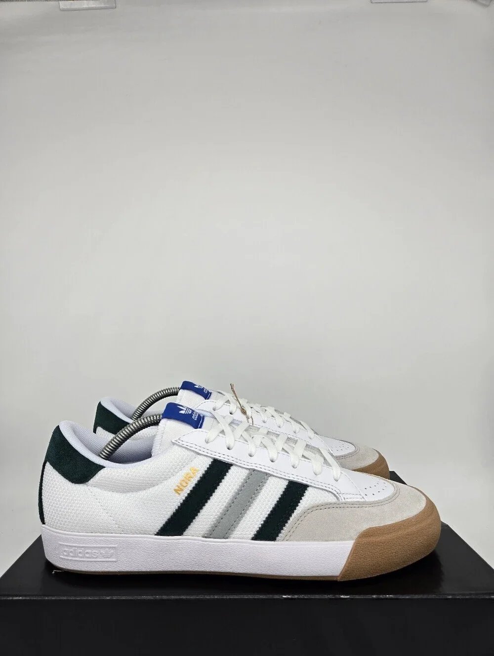 adidas Men's Nora HQ7540 White Aurora Ivy Wonder Sage Shoes Size 9